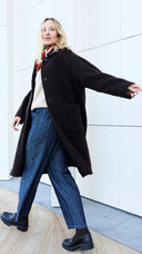 <p><em>Winter on sale</em></p>