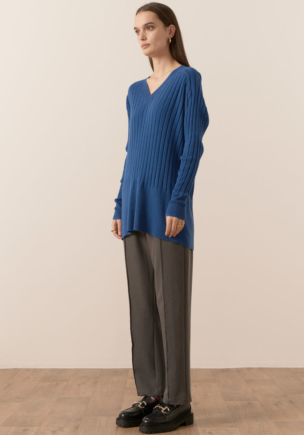 Vidal V-Neck Knit