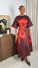 <p><em>Shop</em> Emelia's <em>Edit</em></p>