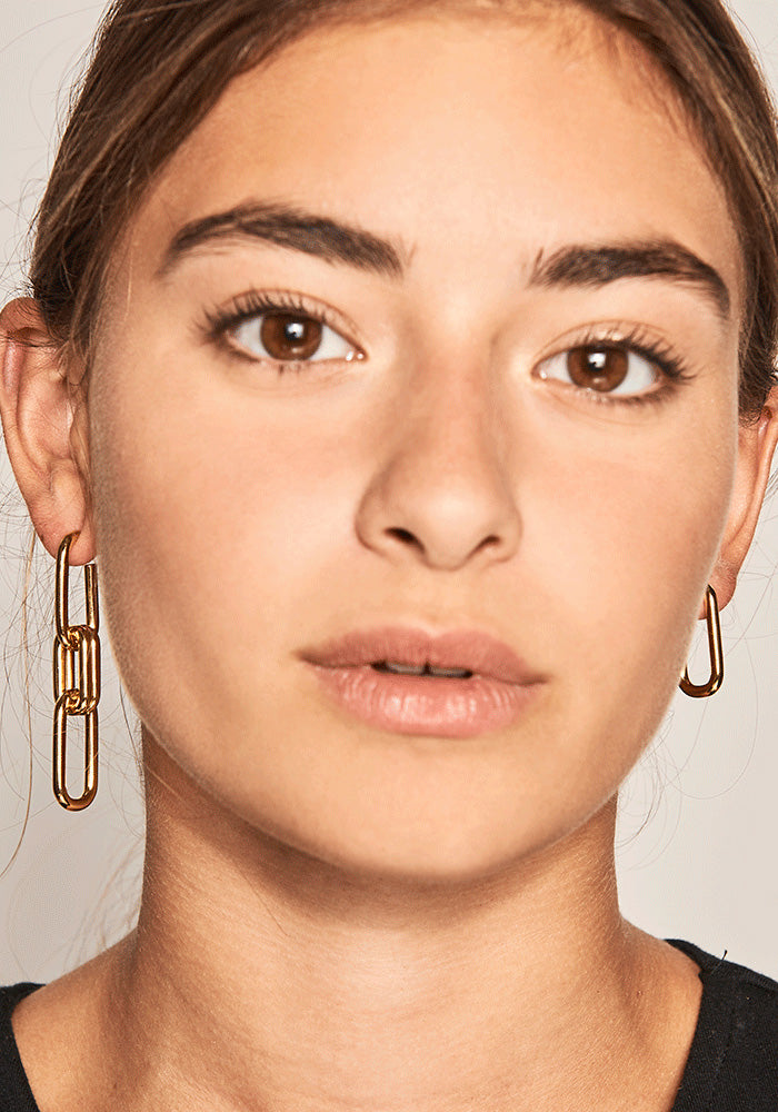 Muze Gold Earrings